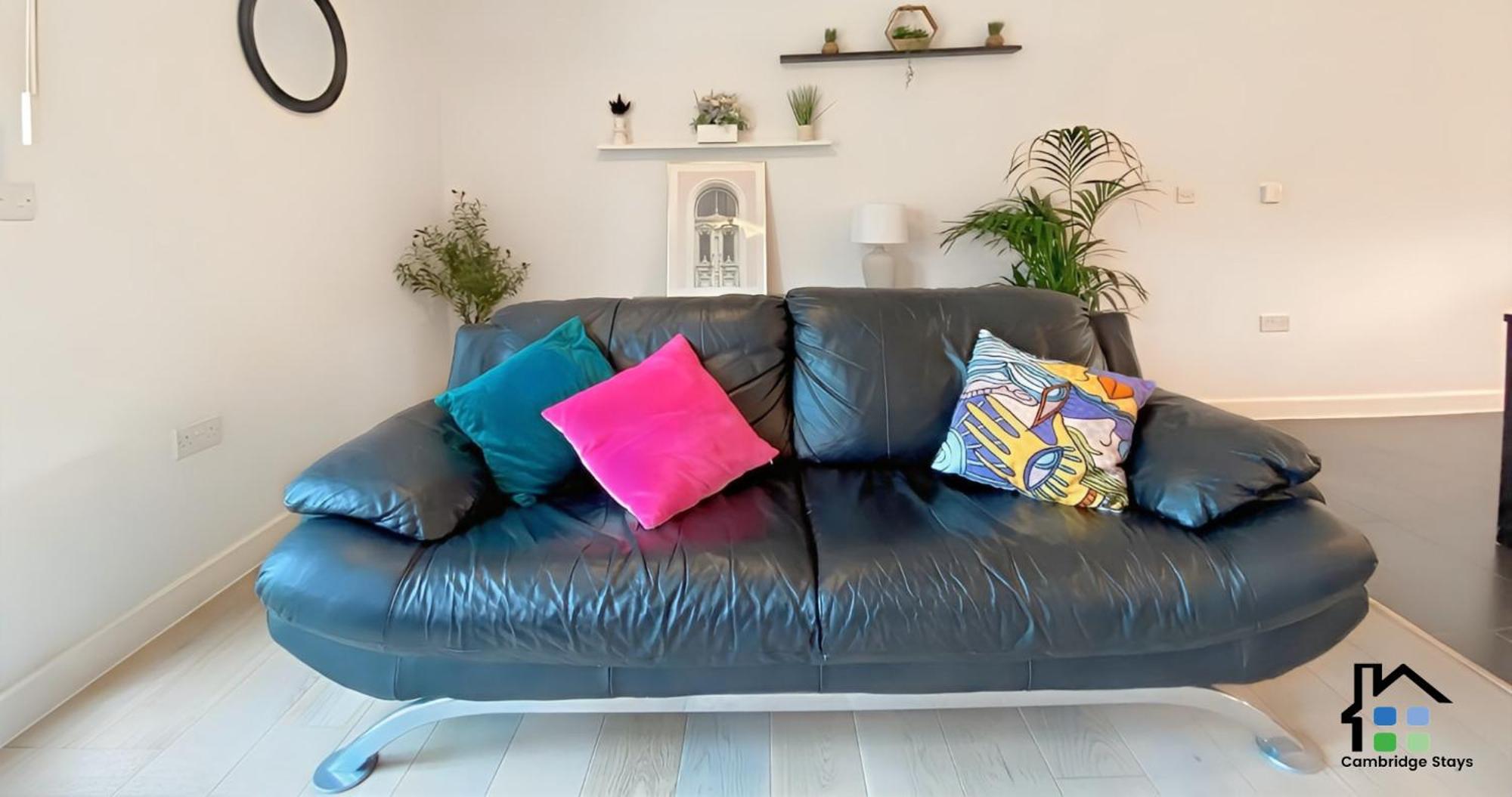 Cambridge Stays - Apartment At Addenbrooke Hospital And Bio Campus - Free Private Parking Εξωτερικό φωτογραφία